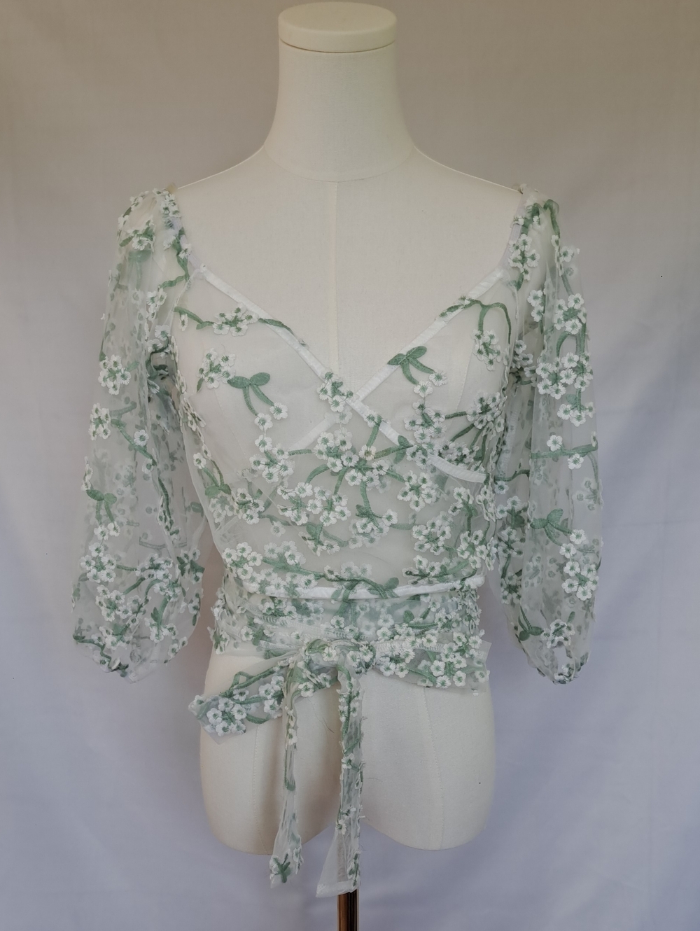 Windsor Sheer Floral Embroidered Wrap Top Fairy Cottage Coquette Garden Party M - Picture 11 of 15